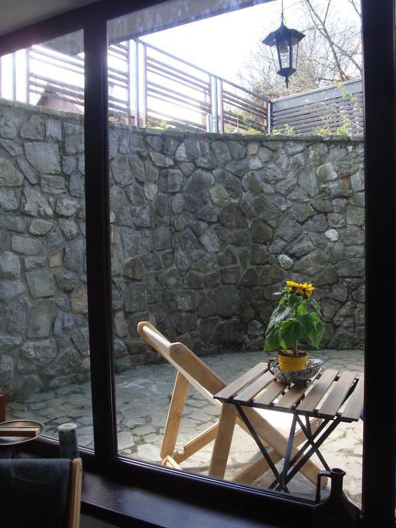 Casuta De Piatra Villa Busteni Luaran gambar